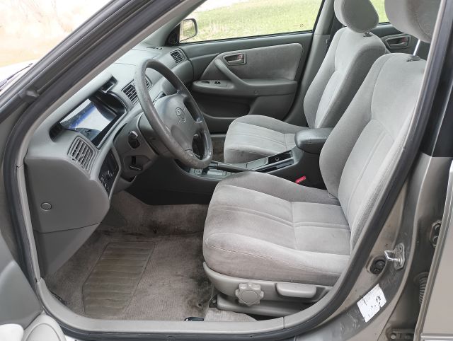 97 CAMRY LE (20).jpg